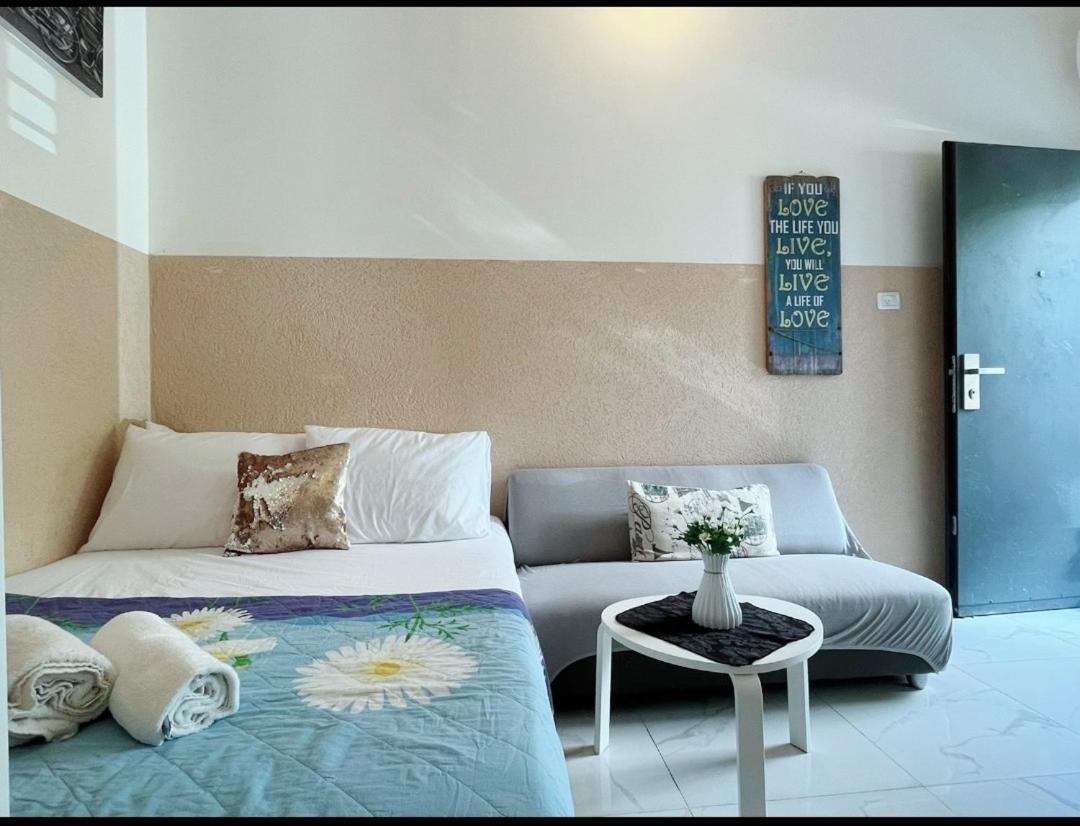 Hayarkon By The Beach Tel Aviv Exterior photo